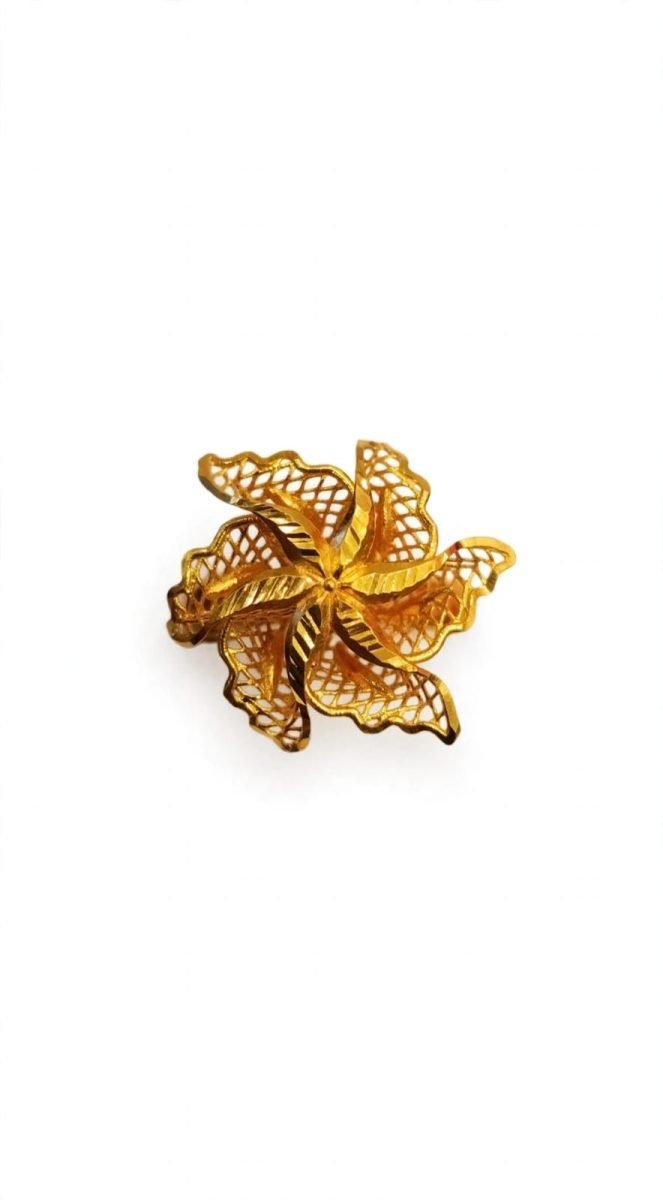 Pinwheel Mesh Bloom Gold Ring