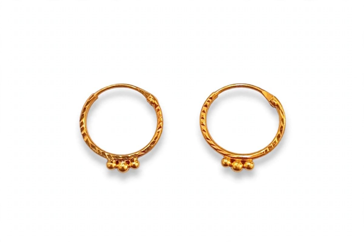 Textured Diamond-Cut Gold Hoop Earrings with Tri-Bead Cluster