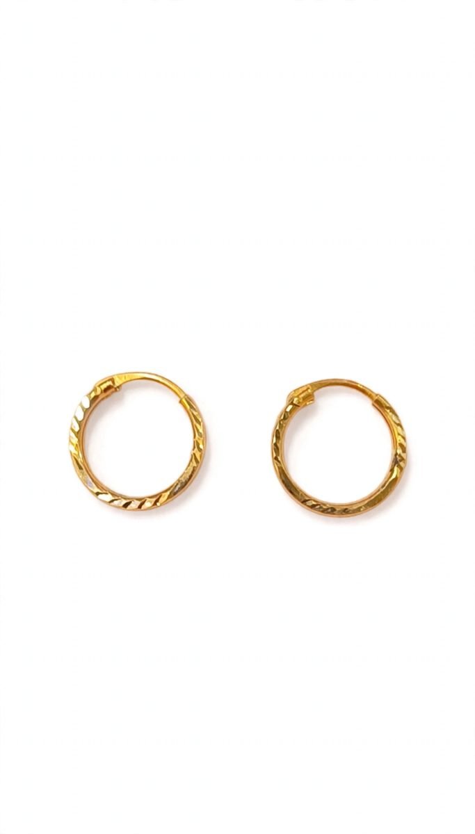 Diamond-Cut Diamond-Patterned Gold Hoop Earrings