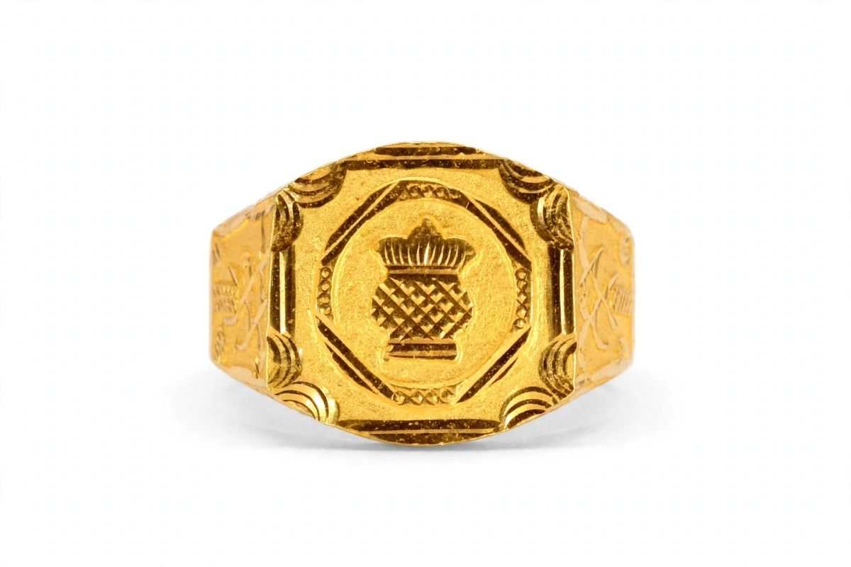 Auspicious Kalash Motif Engraved Gold Signet Ring